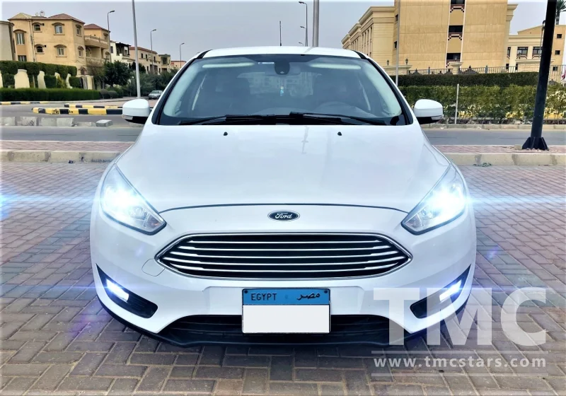 يلط السجال الدائر بين الرئيس الأميركي دونالد ترامب وإيلون ماسك الضوء على شر